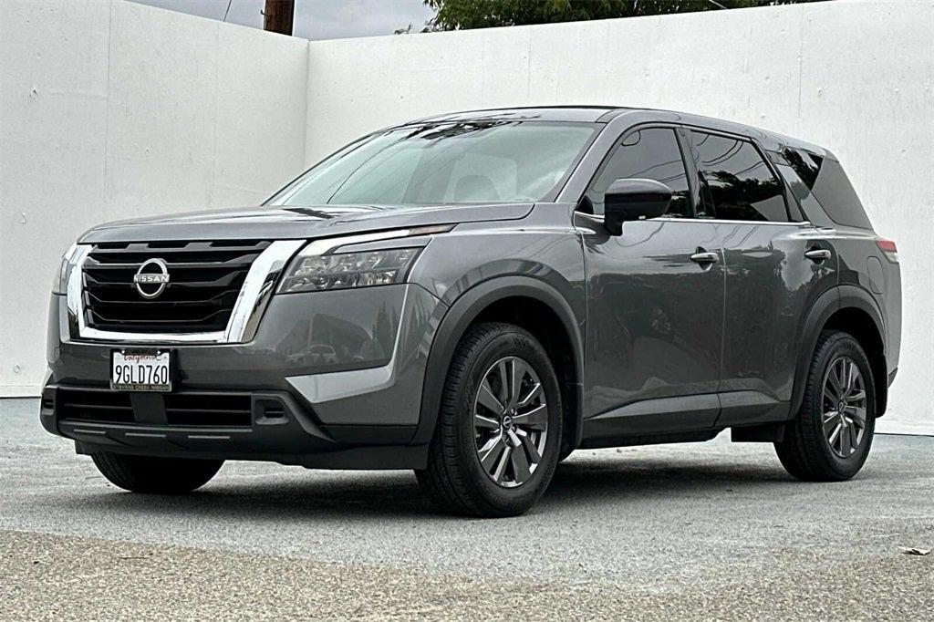 used 2023 Nissan Pathfinder car, priced at $28,999