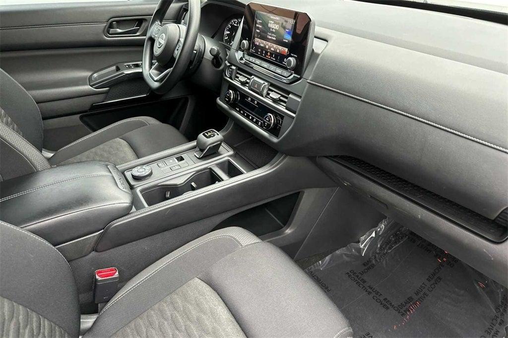 used 2023 Nissan Pathfinder car, priced at $28,999