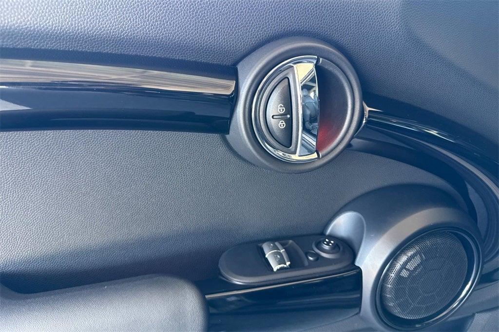 used 2020 MINI Hardtop car, priced at $21,888