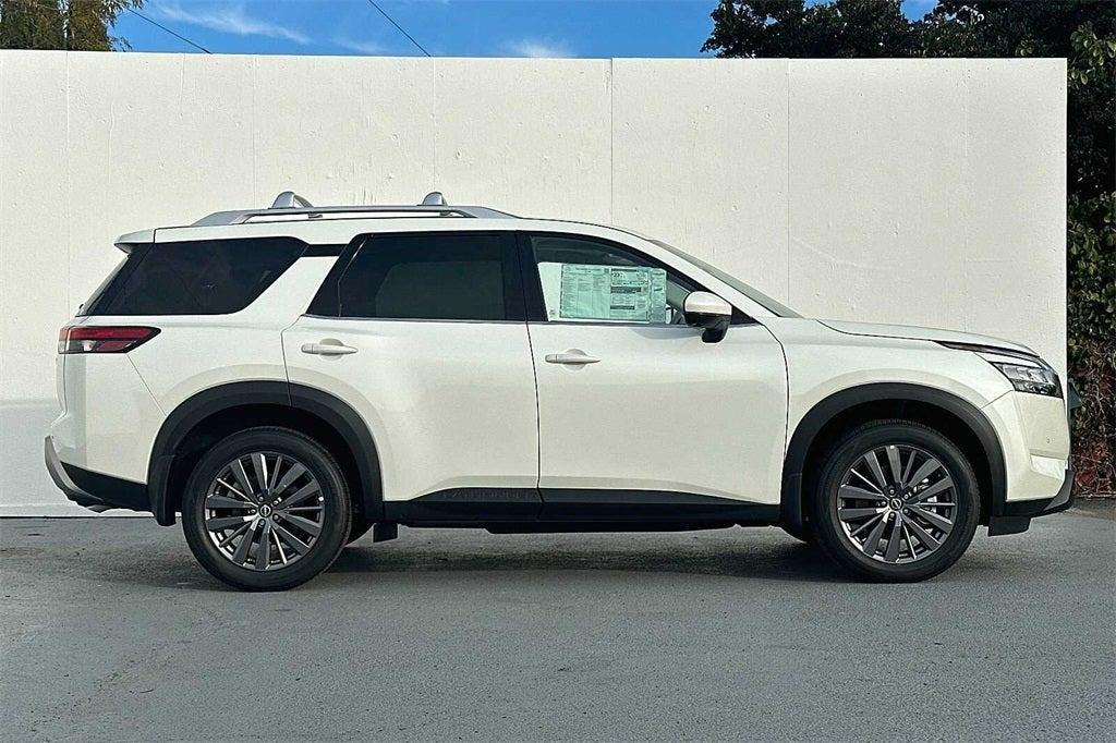 new 2024 Nissan Pathfinder car, priced at $47,570