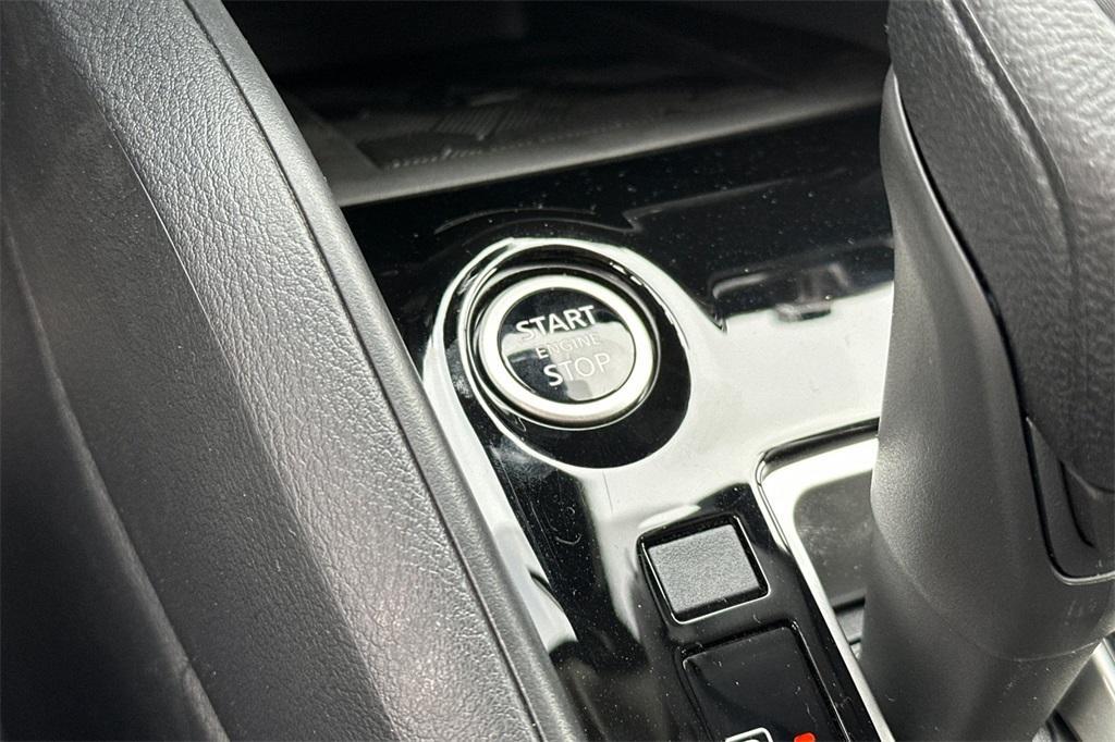 new 2025 Nissan Versa car, priced at $22,385