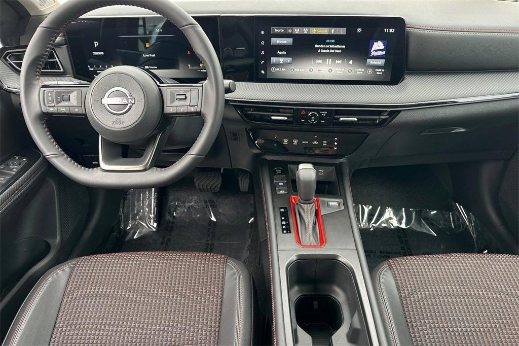 new 2025 Nissan Kicks car, priced at $32,010