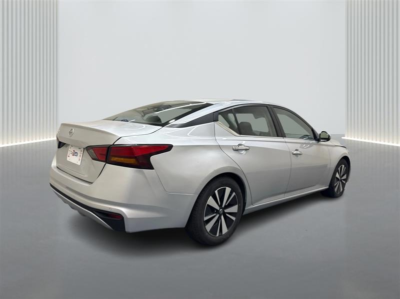 used 2022 Nissan Altima car, priced at $23,500