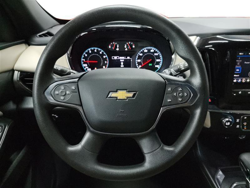 used 2023 Chevrolet Traverse car, priced at $24,900