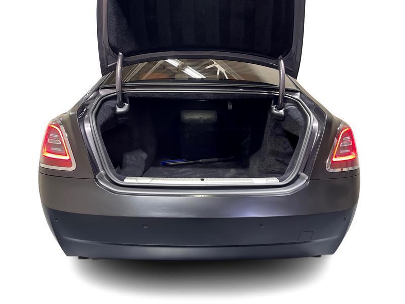 used 2022 Rolls-Royce Ghost car, priced at $274,900