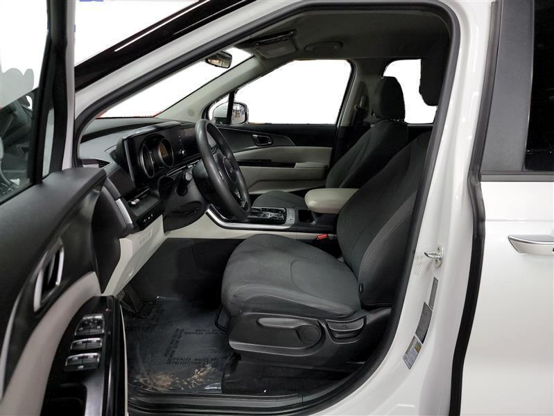 used 2022 Kia Carnival car, priced at $24,500