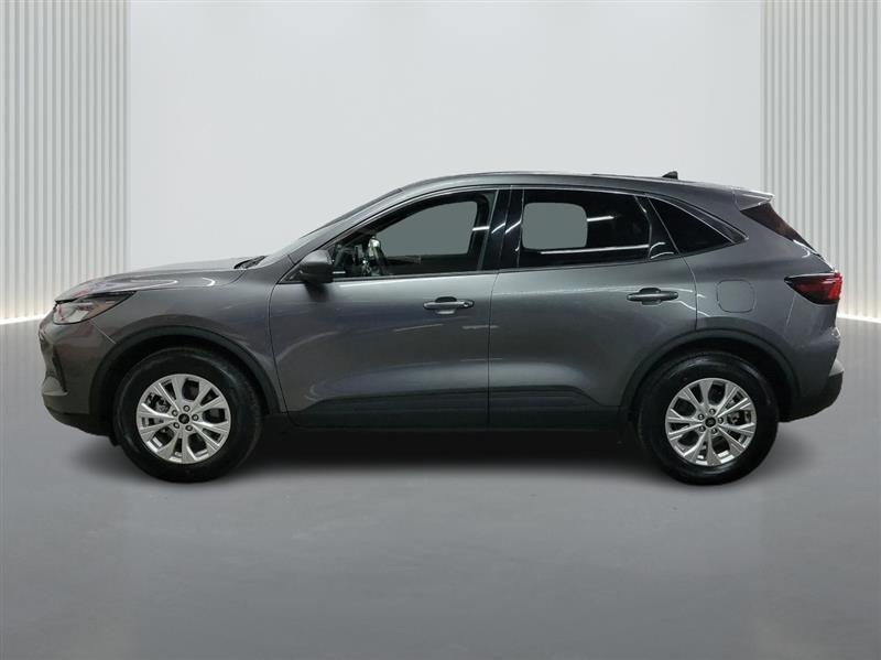 used 2024 Ford Escape car, priced at $21,900