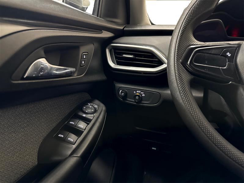 used 2023 Chevrolet TrailBlazer car, priced at $20,500