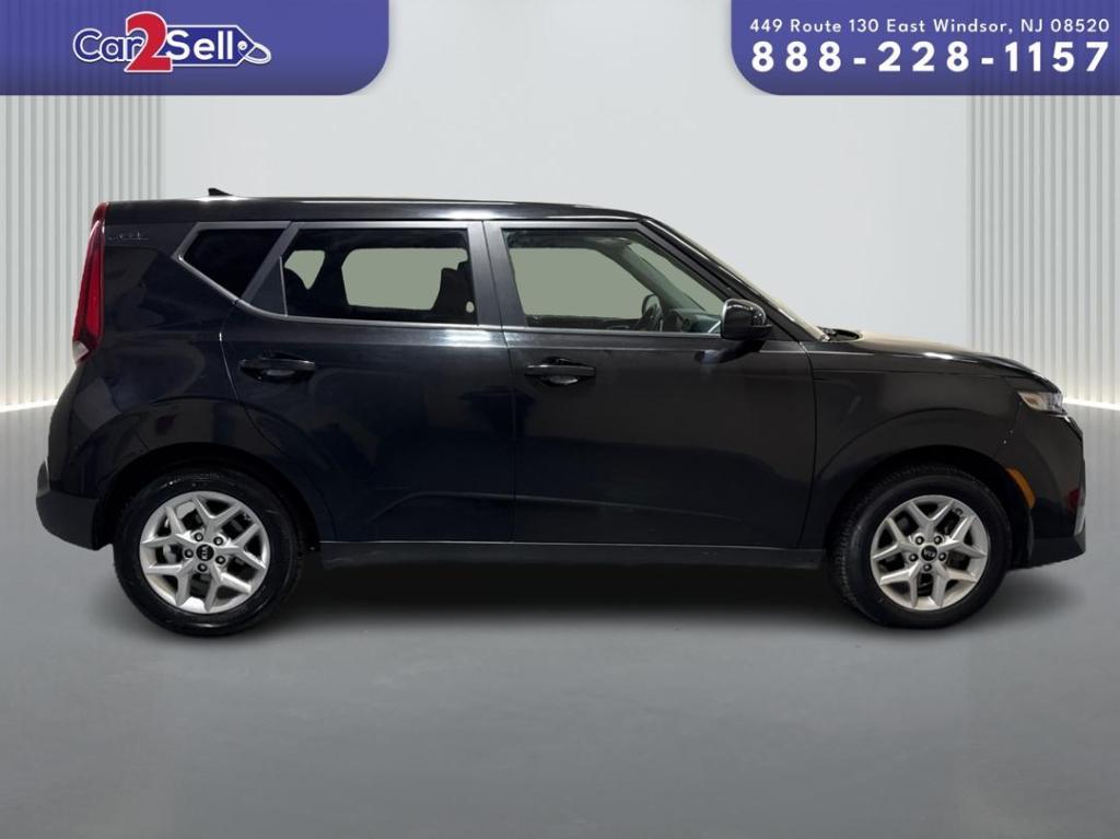 used 2021 Kia Soul car, priced at $18,500