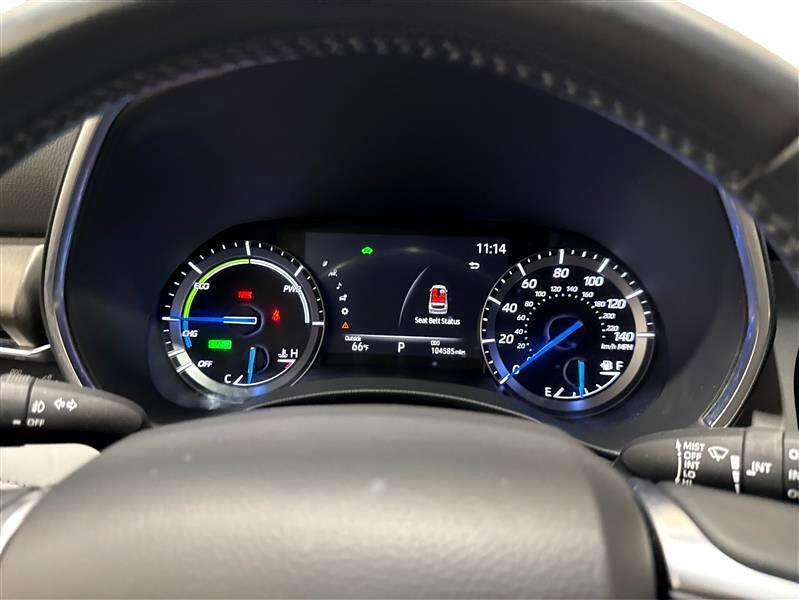 used 2020 Toyota Highlander Hybrid car, priced at $31,500