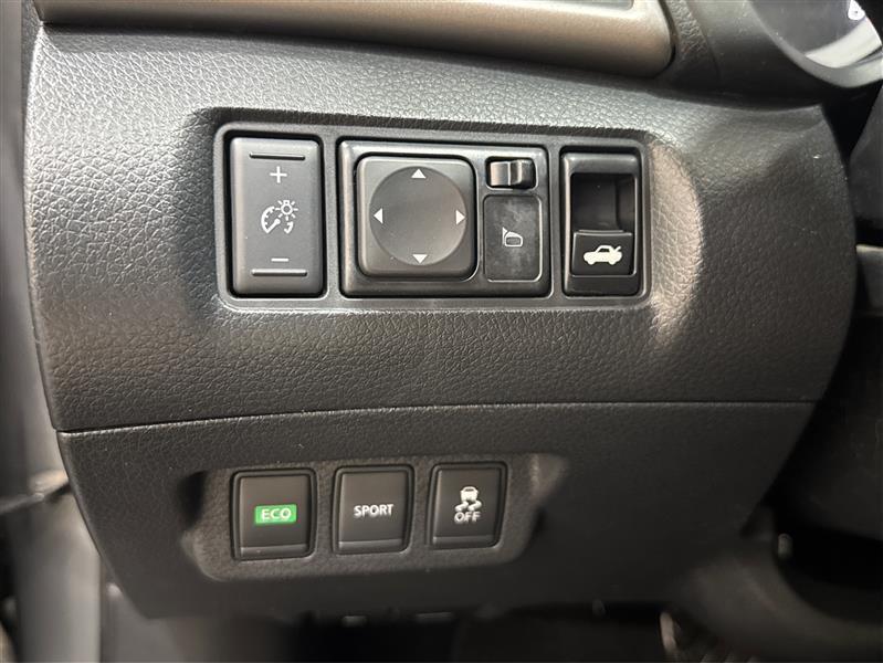 used 2014 Nissan Sentra car, priced at $5,500