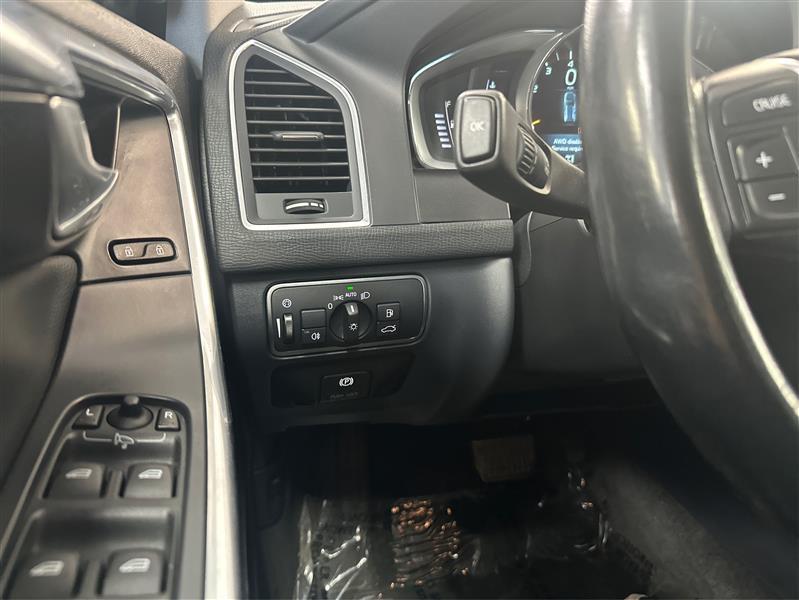 used 2015 Volvo XC60 car, priced at $12,500