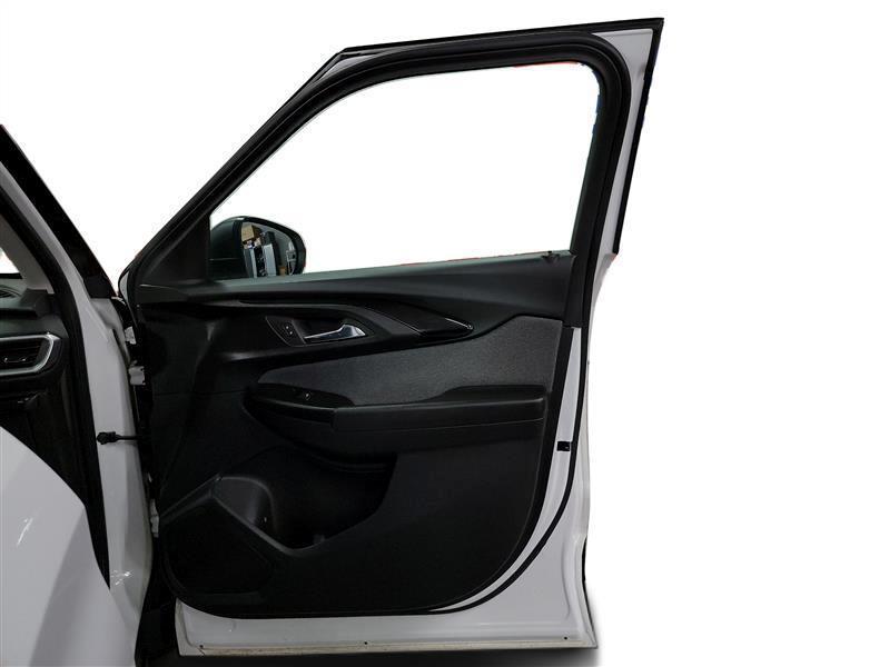 used 2023 Chevrolet TrailBlazer car, priced at $21,900
