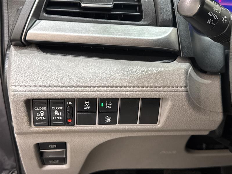 used 2019 Honda Odyssey car, priced at $13,900