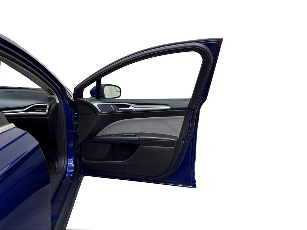 used 2016 Ford Fusion car