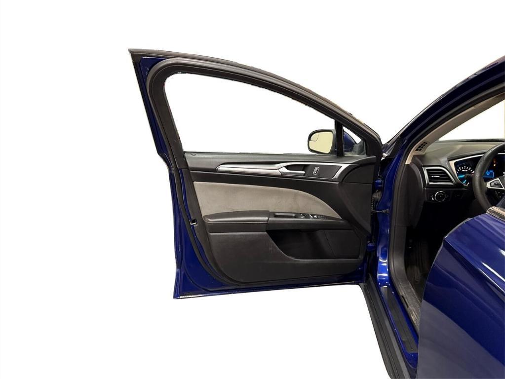 used 2016 Ford Fusion car