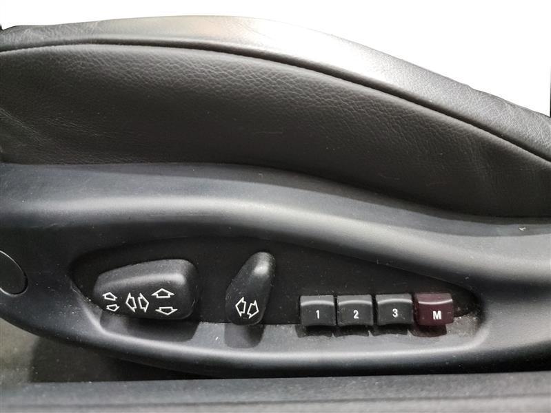 used 2004 BMW Z4 car, priced at $10,900