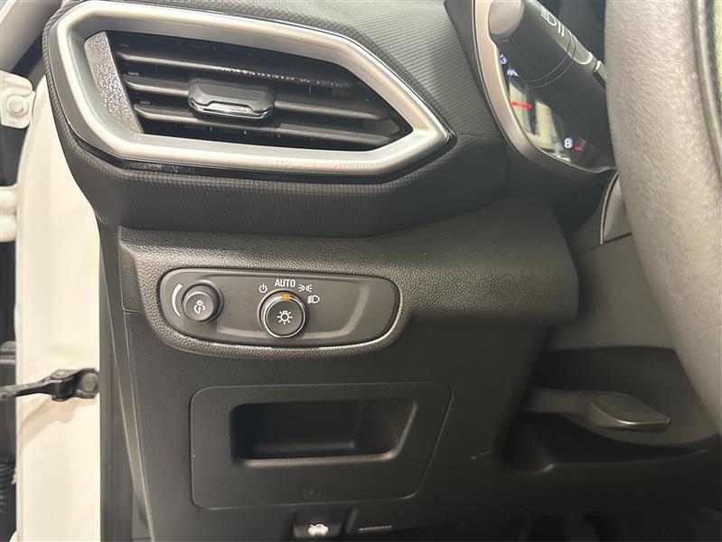 used 2023 Chevrolet TrailBlazer car, priced at $18,900