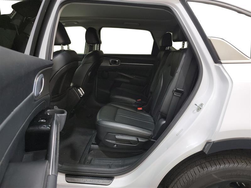 used 2021 Kia Sorento car, priced at $20,900