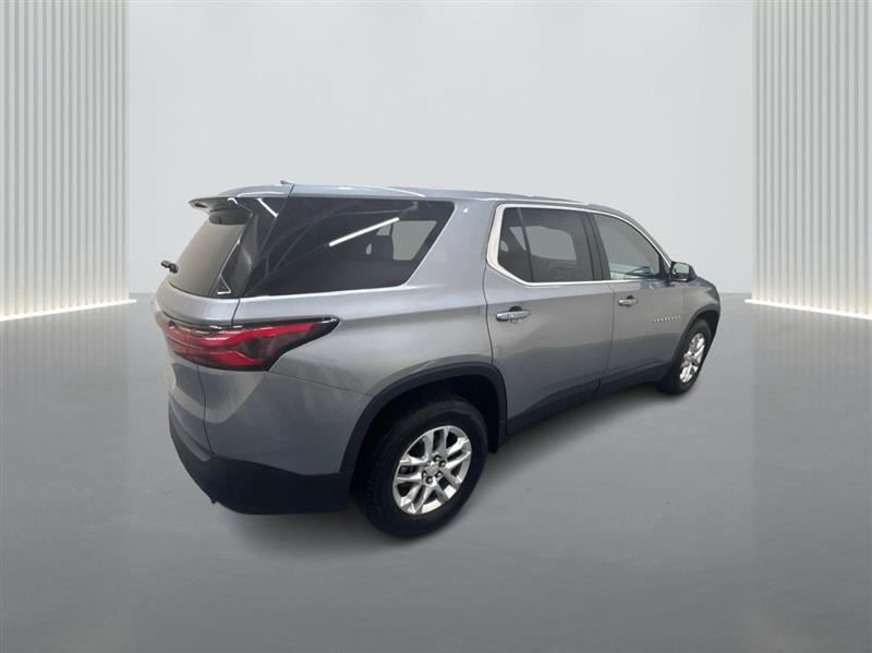 used 2023 Chevrolet Traverse car, priced at $24,500