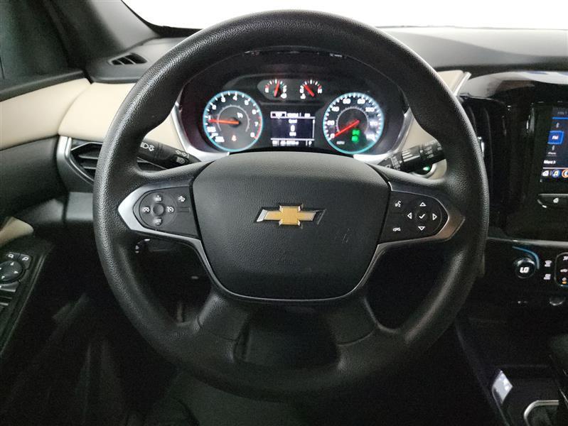 used 2023 Chevrolet Traverse car, priced at $22,900