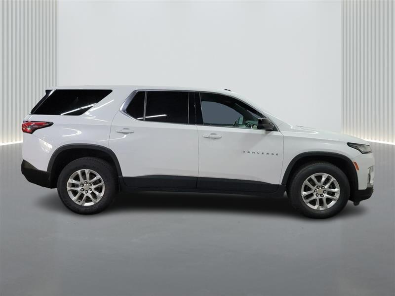 used 2023 Chevrolet Traverse car, priced at $22,900