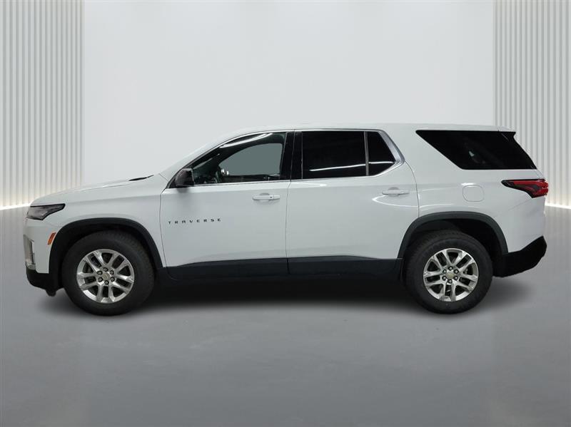 used 2023 Chevrolet Traverse car, priced at $22,900