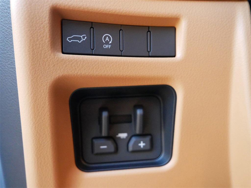 new 2025 Lexus LX 600 car, priced at $119,854