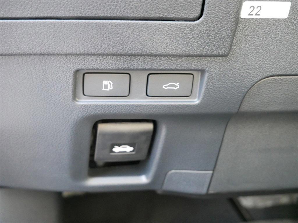 new 2025 Lexus ES 300h car, priced at $50,074