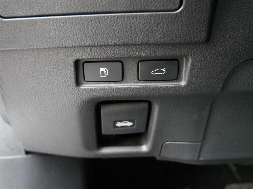 used 2019 Lexus ES 300h car, priced at $24,999