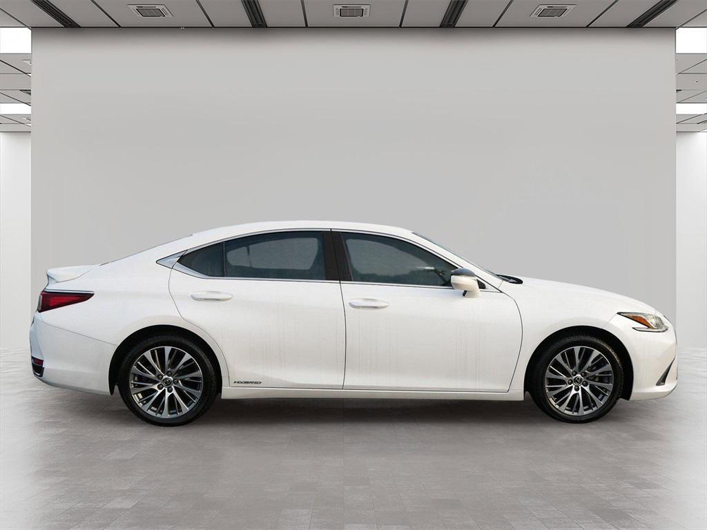 used 2019 Lexus ES 300h car, priced at $24,999