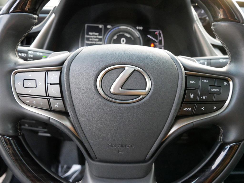 used 2019 Lexus ES 300h car, priced at $24,999