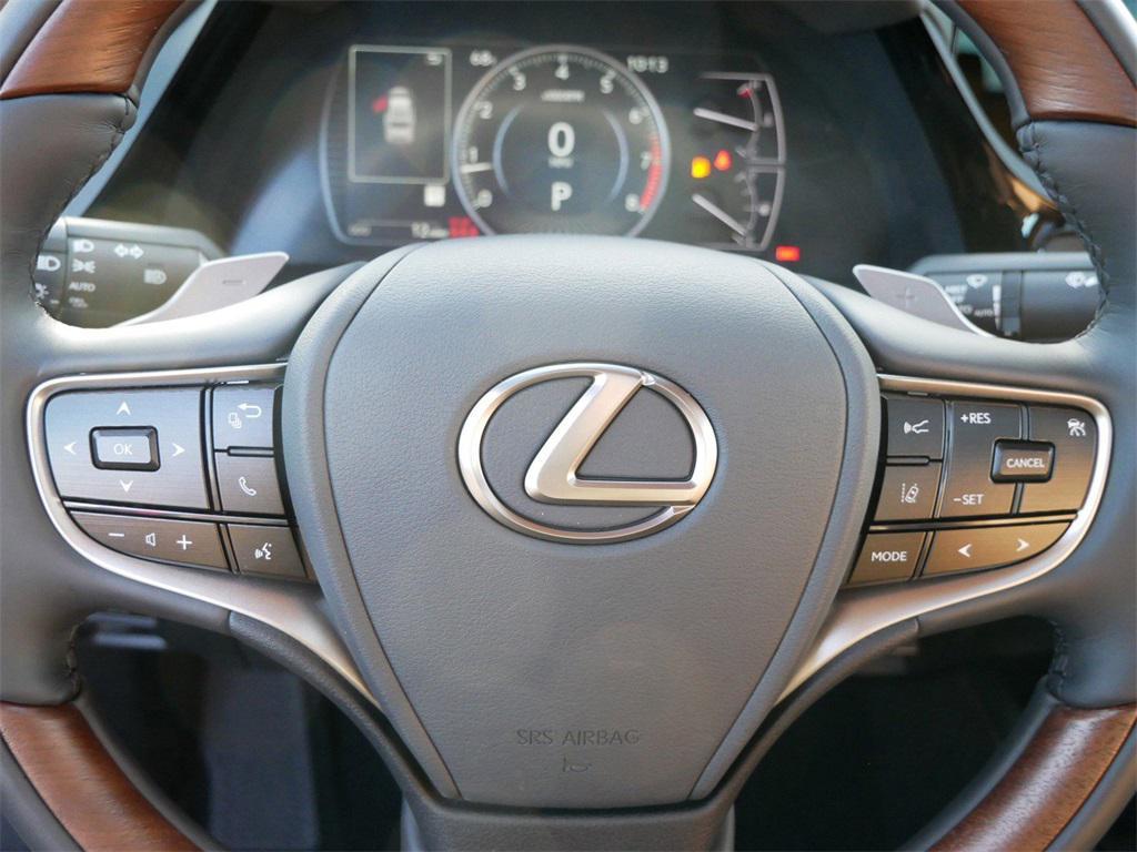 new 2025 Lexus ES 350 car, priced at $55,225
