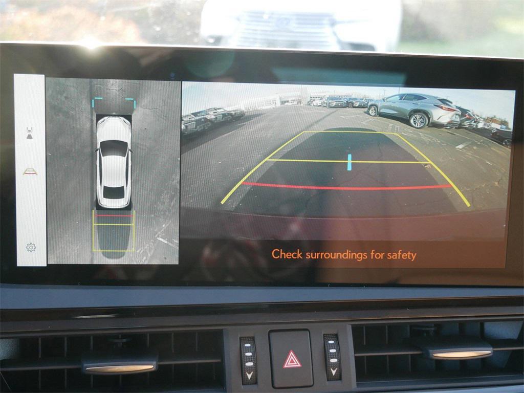 new 2025 Lexus ES 350 car, priced at $55,225