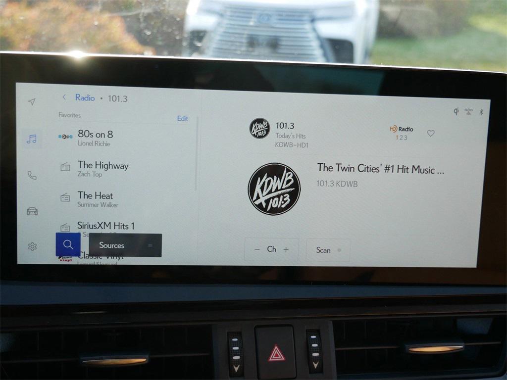 new 2025 Lexus ES 350 car, priced at $55,225