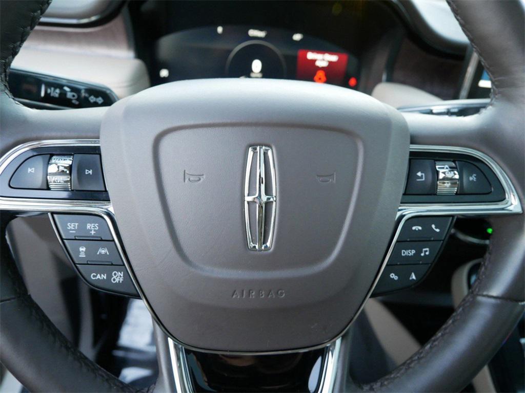 used 2023 Lincoln Nautilus car, priced at $34,299