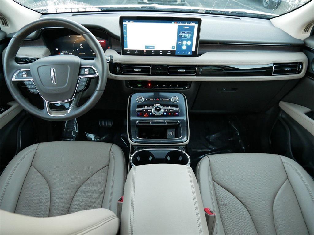used 2023 Lincoln Nautilus car, priced at $34,299