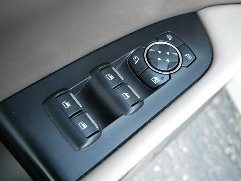 used 2023 Lincoln Nautilus car, priced at $34,299