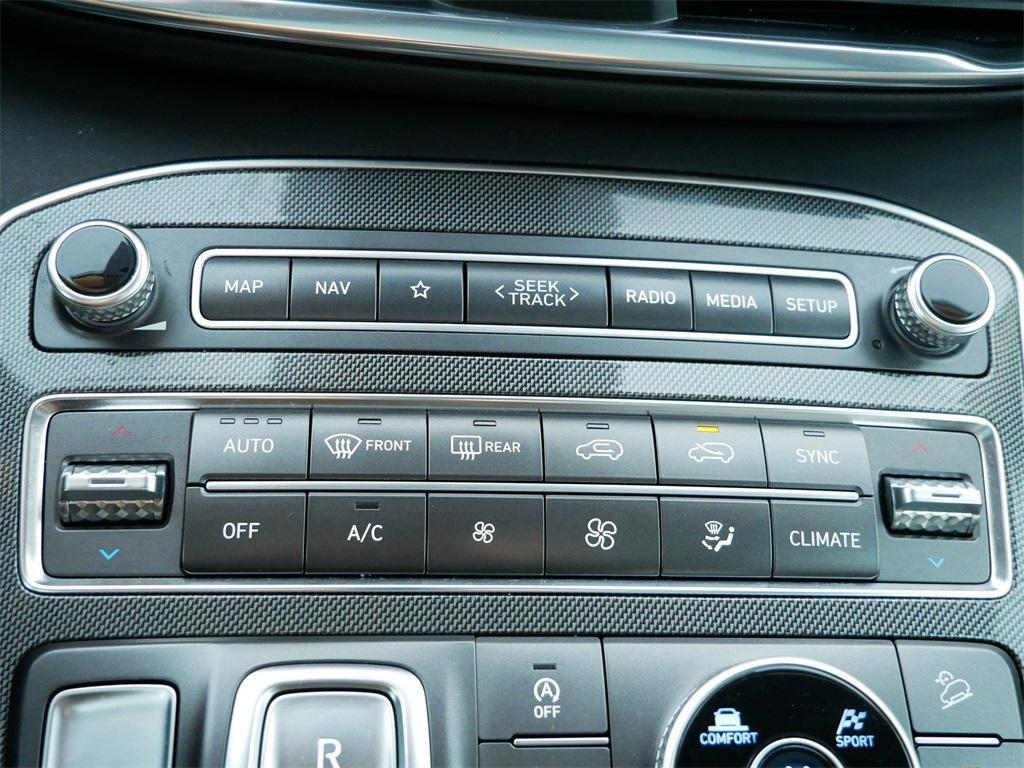 used 2022 Hyundai Santa Fe car, priced at $23,499