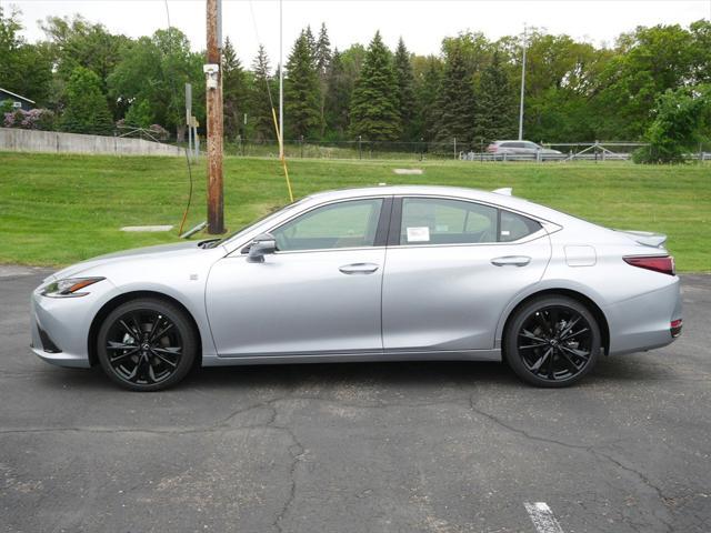 new 2025 Lexus ES 300h car, priced at $52,589