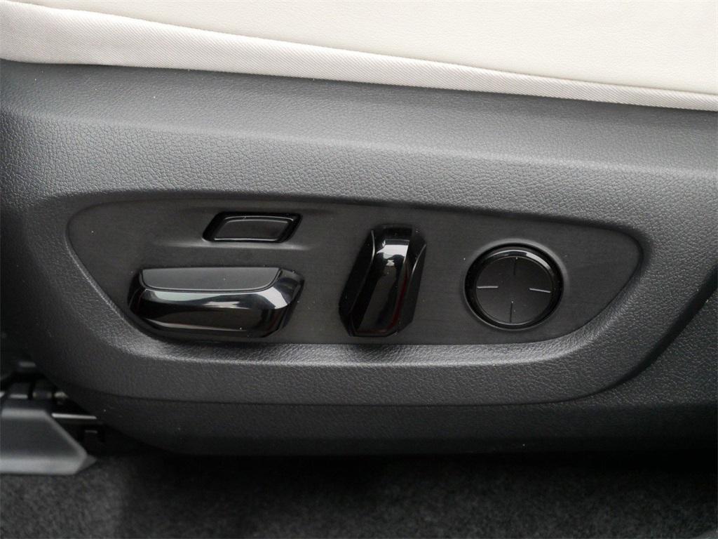 new 2026 Lexus RX 350 car, priced at $68,294