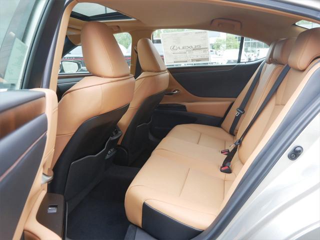 used 2025 Lexus ES 350 car, priced at $46,999