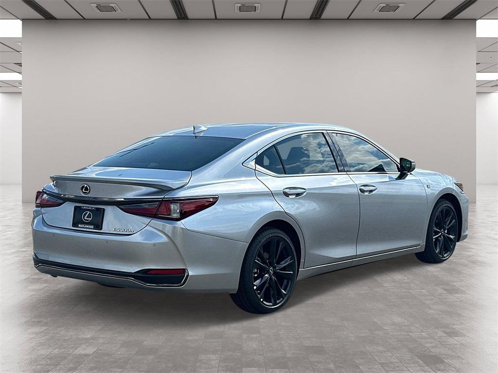 new 2025 Lexus ES 300h car