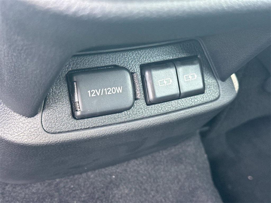 new 2025 Lexus ES 300h car