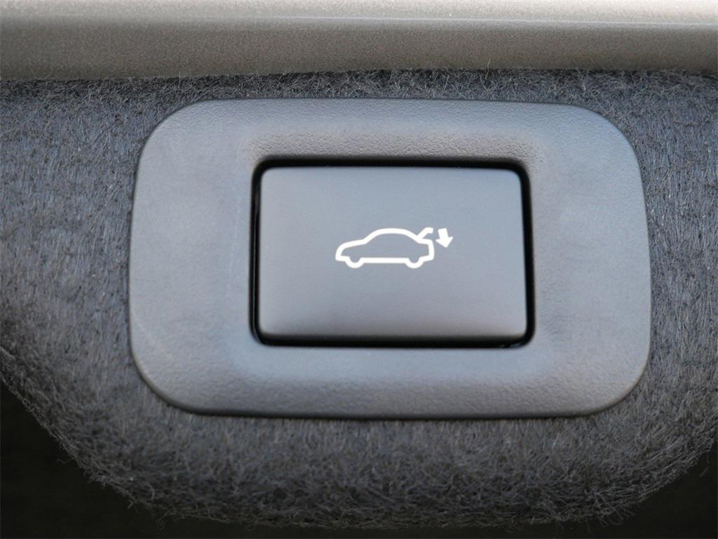 new 2025 Lexus ES 300h car, priced at $50,574