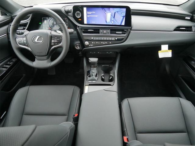 new 2025 Lexus ES 300h car, priced at $52,089