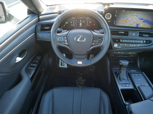 used 2022 Lexus ES 300h car, priced at $39,999