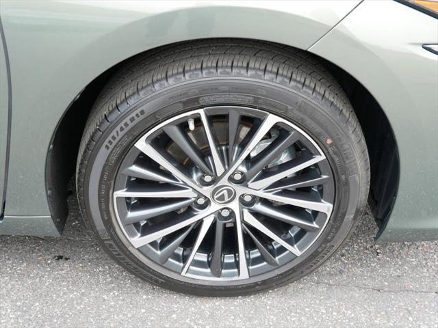 used 2024 Lexus ES 350 car, priced at $44,499