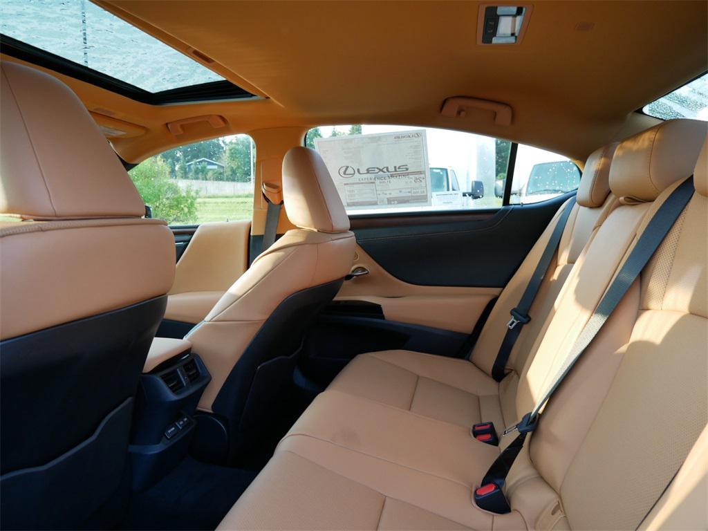 new 2025 Lexus ES 350 car, priced at $48,369