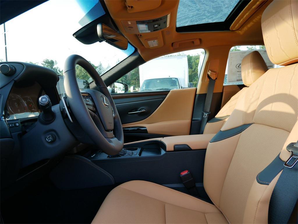new 2025 Lexus ES 350 car, priced at $48,369